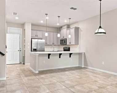 2573 Folio Way - Photo Thumbnail 10
