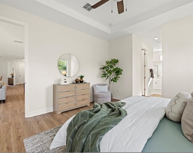 1486 Ardisia Street - Photo Thumbnail 19