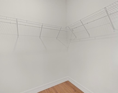 1486 Ardisia Street - Photo Thumbnail 21