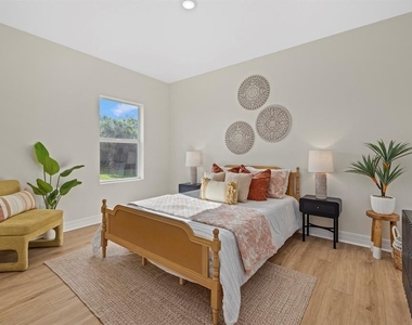 1486 Ardisia Street - Photo Thumbnail 17