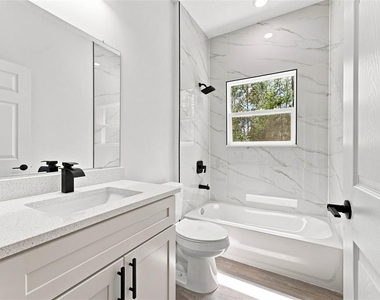143 W Gondolier Place - Photo Thumbnail 24