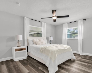 274 N Ranger Boulevard - Photo Thumbnail 25