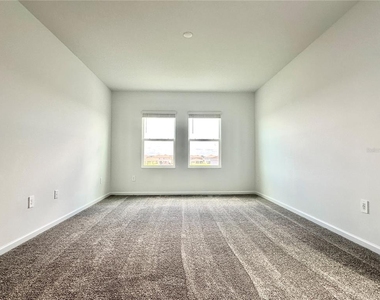 2892 Armstrong Avenue - Photo Thumbnail 14