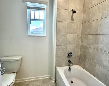 2892 Armstrong Avenue - Photo Thumbnail 16