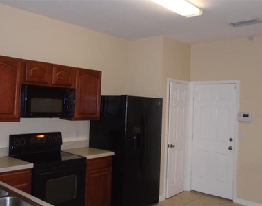 2577 Galliano Circle - Photo Thumbnail 2