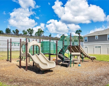 9231 Westside Hills Drive - Photo Thumbnail 24