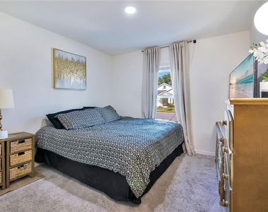 9231 Westside Hills Drive - Photo Thumbnail 15
