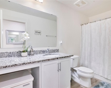 9231 Westside Hills Drive - Photo Thumbnail 16
