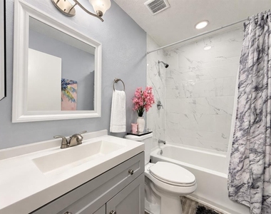 4440 Bleasdale Avenue - Photo Thumbnail 14