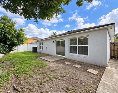 4440 Bleasdale Avenue - Photo Thumbnail 18
