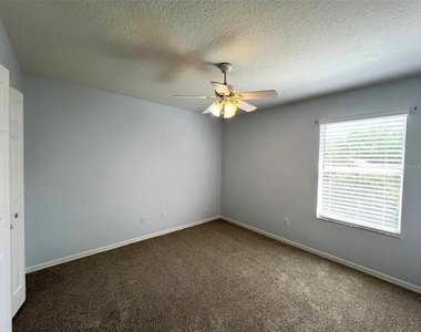 1831 Abbots Hill Drive - Photo Thumbnail 16