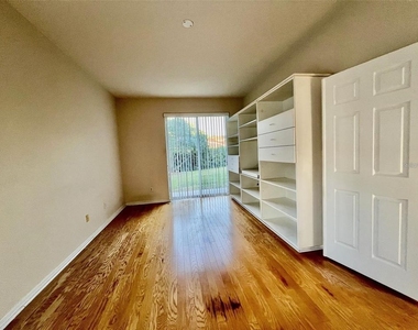 1831 Abbots Hill Drive - Photo Thumbnail 23