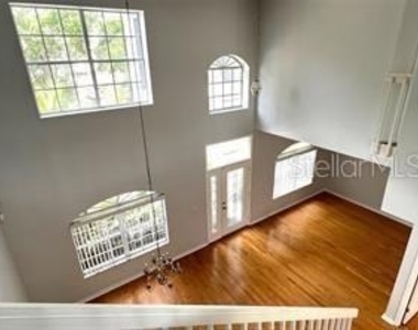 1831 Abbots Hill Drive - Photo Thumbnail 2