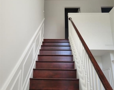 921 Beresford Way - Photo Thumbnail 7