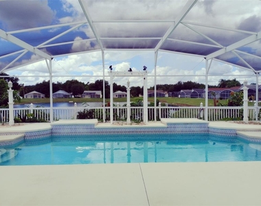 17411 Woodcrest Way - Photo Thumbnail 46