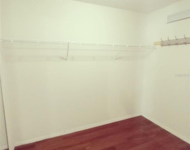 17411 Woodcrest Way - Photo Thumbnail 15