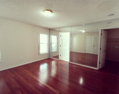 17411 Woodcrest Way - Photo Thumbnail 17