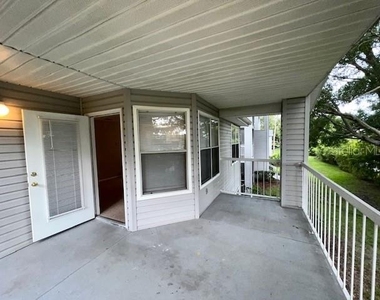 2585 Grassy Point Drive - Photo Thumbnail 33