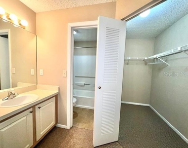 2585 Grassy Point Drive - Photo Thumbnail 25