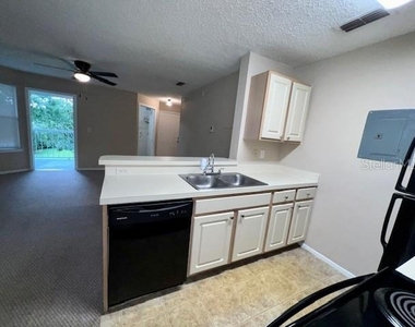 2585 Grassy Point Drive - Photo Thumbnail 14