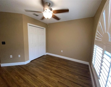 22815 Richardson Lane - Photo Thumbnail 18