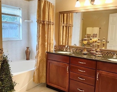 22815 Richardson Lane - Photo Thumbnail 14