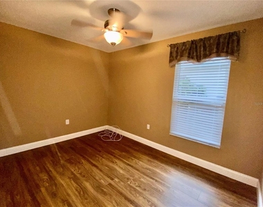 22815 Richardson Lane - Photo Thumbnail 21