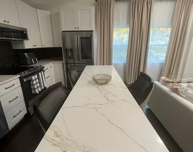 4 Cardinal Drive - Photo Thumbnail 8