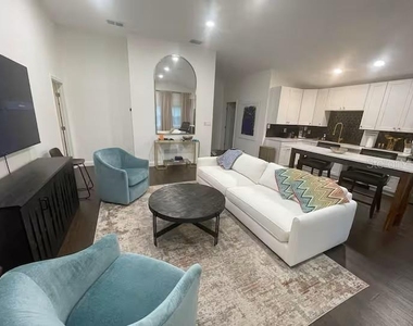 4 Cardinal Drive - Photo Thumbnail 17