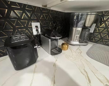 4 Cardinal Drive - Photo Thumbnail 13