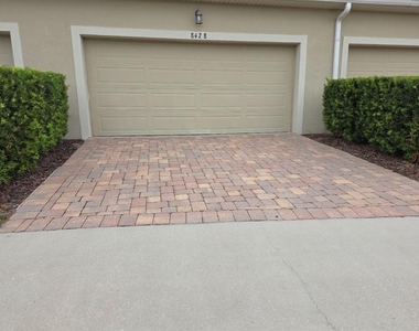 8428 Iron Mountain Trail - Photo Thumbnail 13