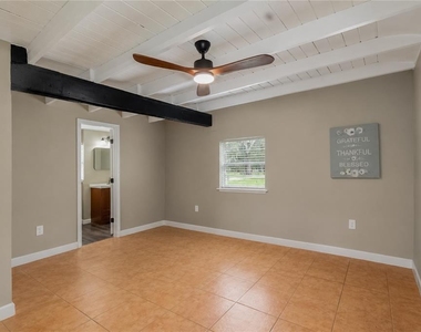 2607 Ne 16th Avenue - Photo Thumbnail 10