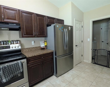 16773 Sw 18th Avenue Rd - Photo Thumbnail 4