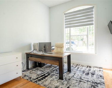 1621 Boulder Creek - Photo Thumbnail 8