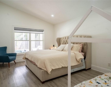 1621 Boulder Creek - Photo Thumbnail 24