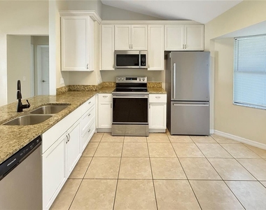 1340 4th Street - Photo Thumbnail 2