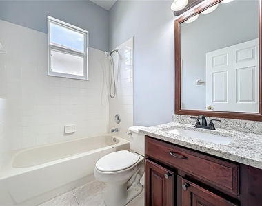 903 Kersfield Circle - Photo Thumbnail 22