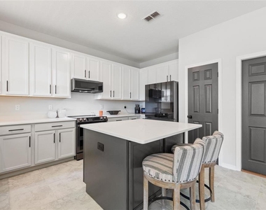 1501 Woodlark Drive - Photo Thumbnail 3