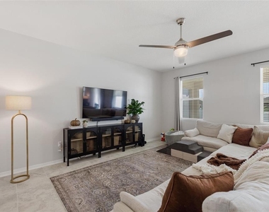 1501 Woodlark Drive - Photo Thumbnail 10