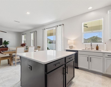 1501 Woodlark Drive - Photo Thumbnail 4