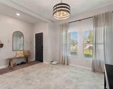 1501 Woodlark Drive - Photo Thumbnail 7
