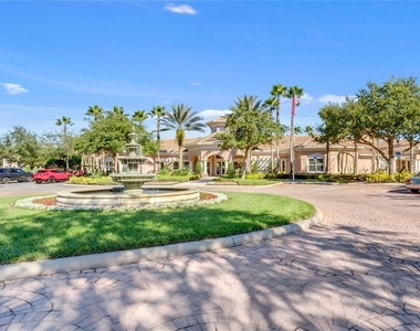 8306 Portofino Drive - Photo Thumbnail 11