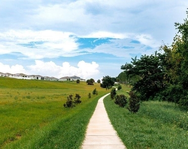 2990 Cherry Lane - Photo Thumbnail 21