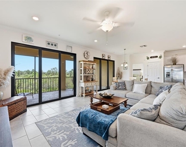 10047 Crooked Creek Drive - Photo Thumbnail 9