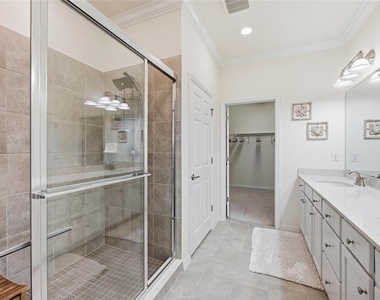 10047 Crooked Creek Drive - Photo Thumbnail 14