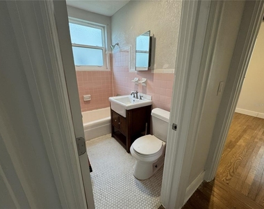 424 Armada Road S - Photo Thumbnail 6