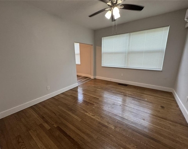 424 Armada Road S - Photo Thumbnail 1