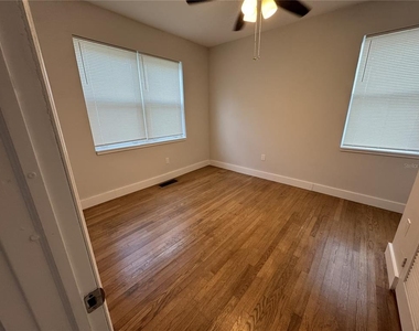 424 Armada Road S - Photo Thumbnail 7