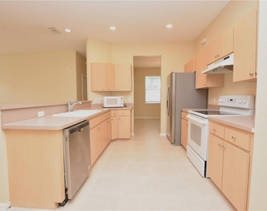 3416 Hilson Drive - Photo Thumbnail 8