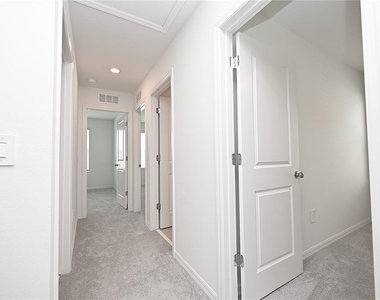 7847 Abagail Drive - Photo Thumbnail 26